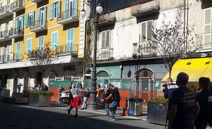 received_1824071811171918-2