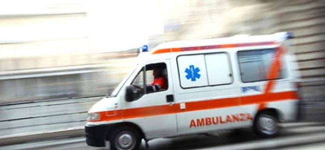 20140718140114-ambulance_italia_corsa