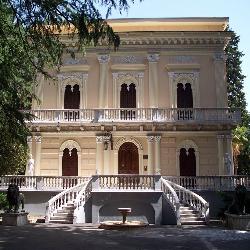Montella, Villa De Marco