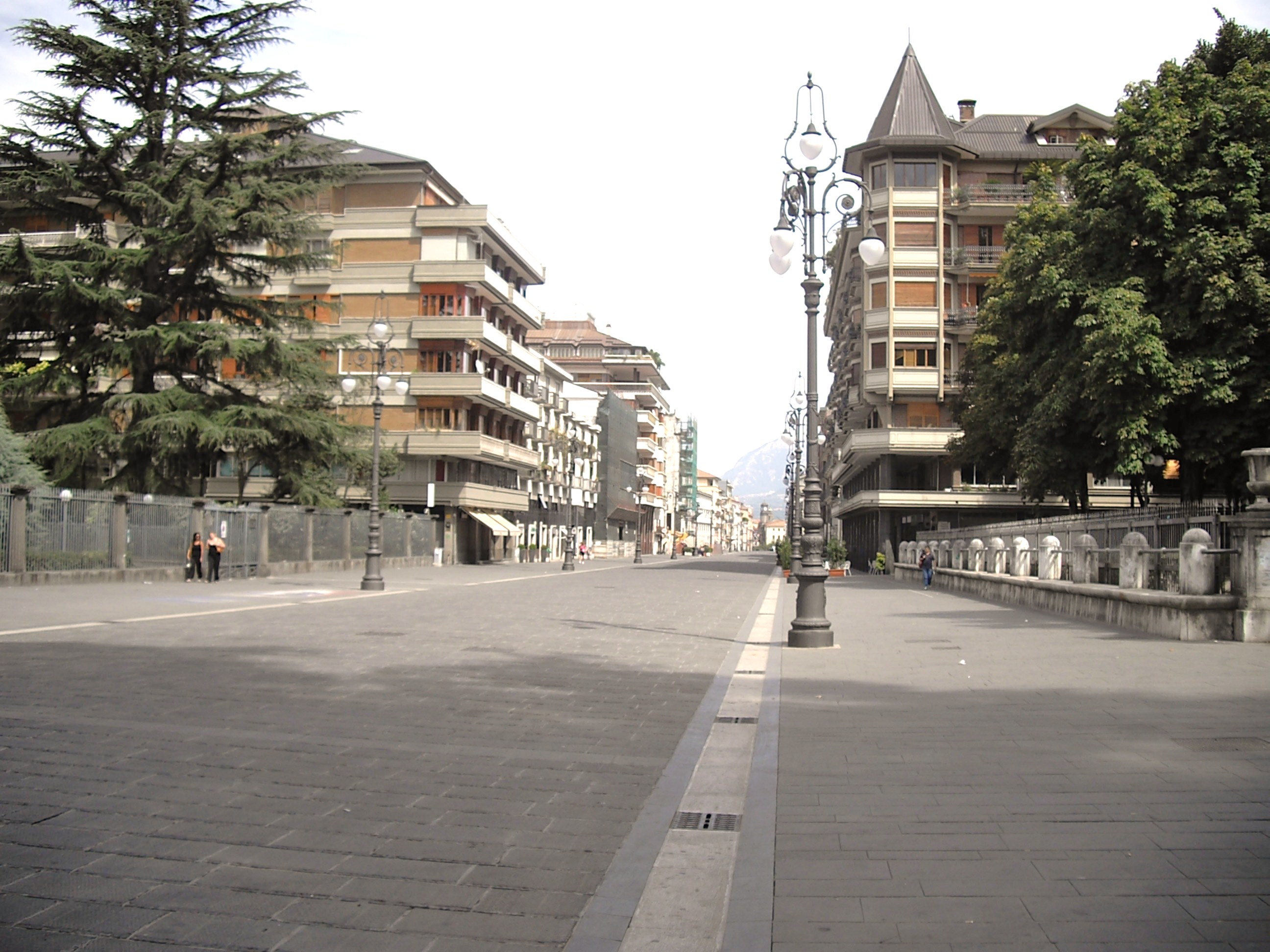 Corso_Vittorio_Emanuele_Avellino