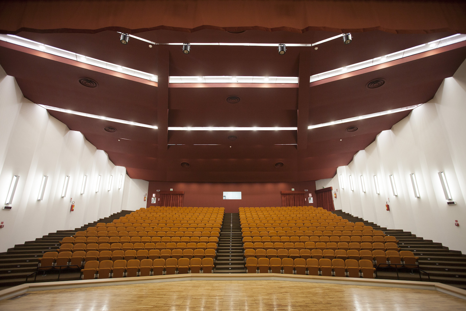 auditorium_4