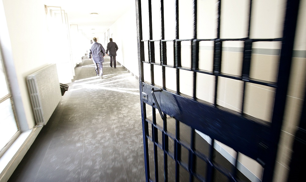 CARCERI: SUICIDIO BLEFARI, IMPICCATA IERI SERA CON LENZUOLA