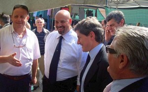 foto lopa alemanno mercatino Napoli