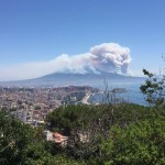 VESUVIO, INCENDIO CON FRONTE DI 2 KM: 600 UOMINI IN AZIONE-FOTO4