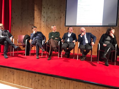 Galati con Masrtusciello e gli altri candidati del Centrodestra a Pratola Serra