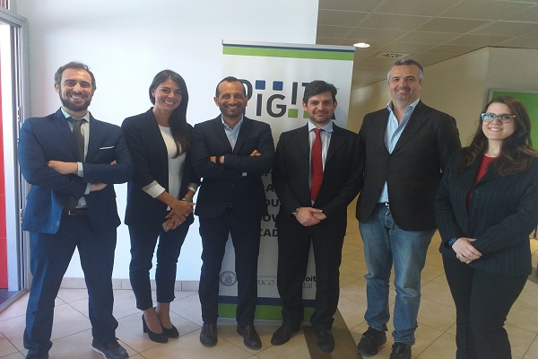 DIGITA_FOTO DI GRUPPO