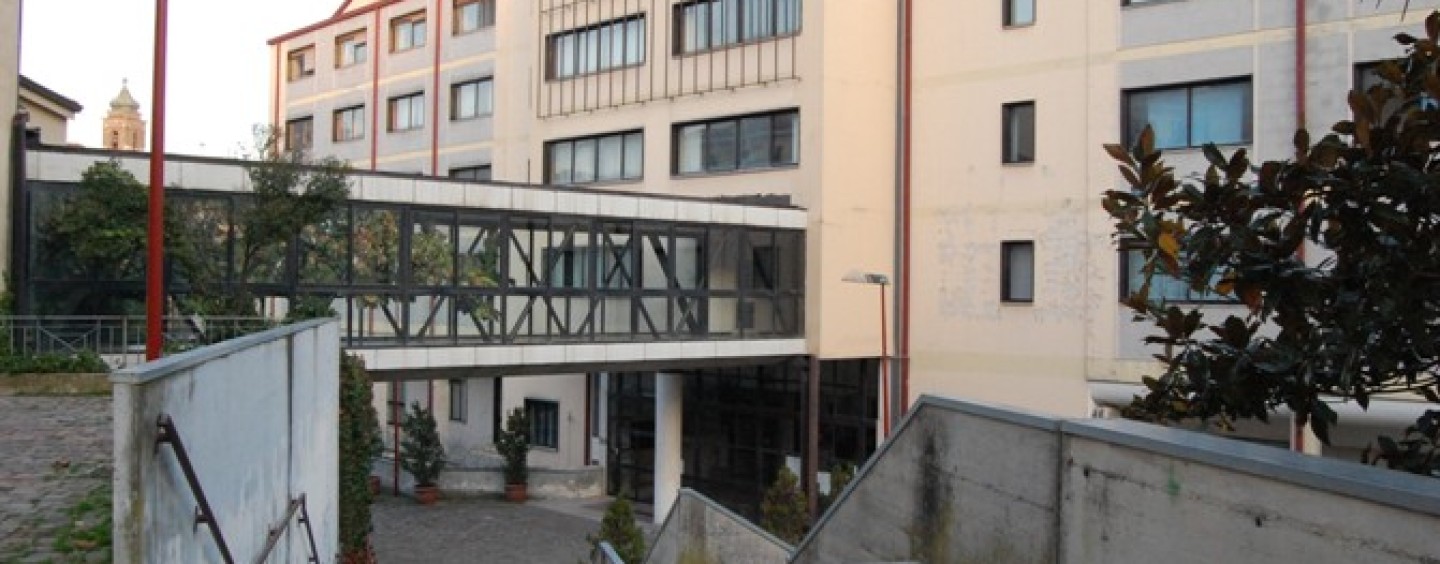 comune-avellino1-1440x564_c