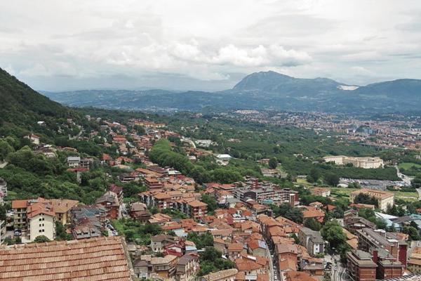 Mercogliano_(30027903480)-2
