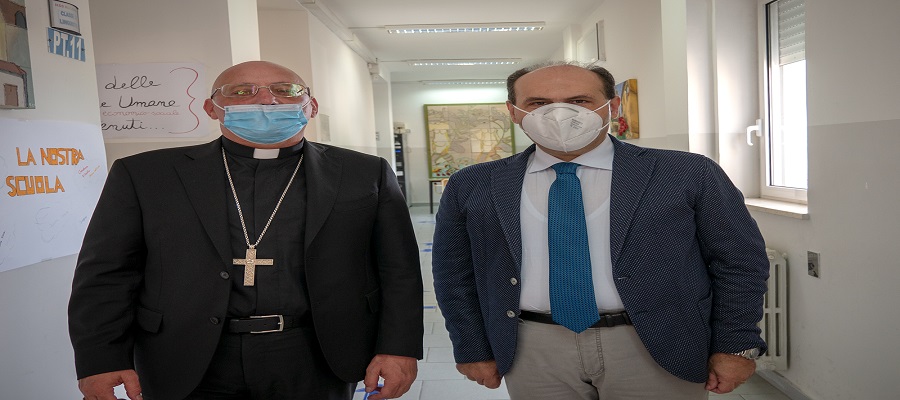 vescovo-e-preside