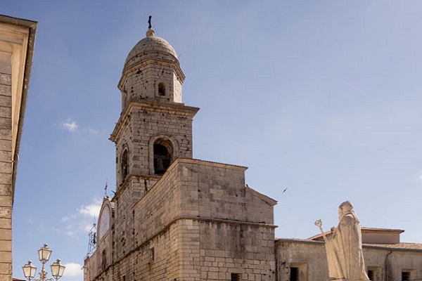 piazza sant'amato e cattedrale