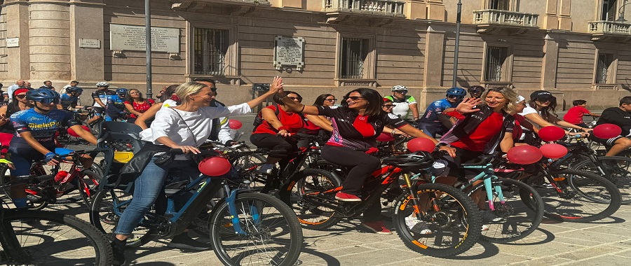 pedalata contro violenza sulle donne 2024