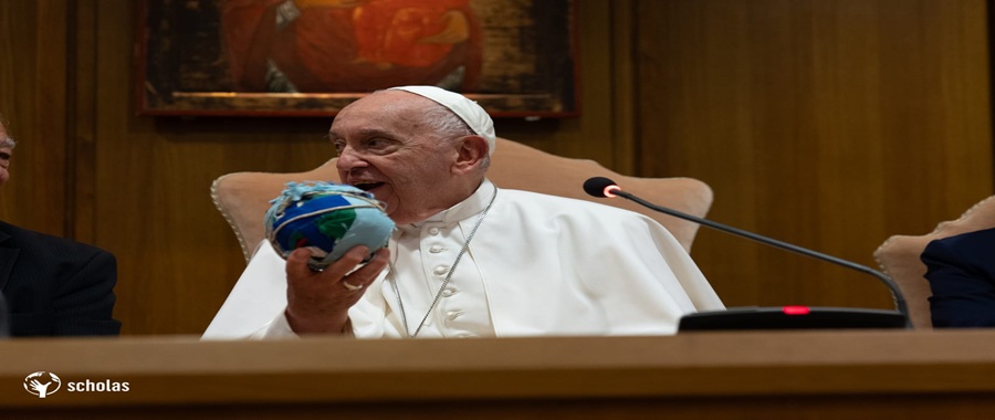 Papa Francesco - PELOTA DE TRAPO - Scholas Occurrentes - Roma maggio 2024 (1)