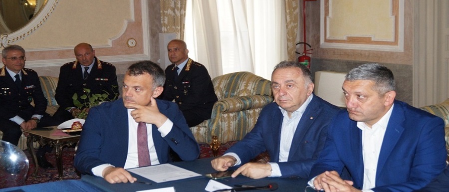 firma protocollo sicurezza Montoro prefettura Avellino_2025