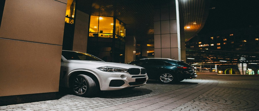 pexels-maxavans-5066947