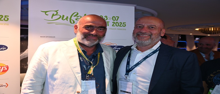 Ettore Bellelli presidente Coldiretti Campania con Piermaria Saccani direttore Consorzio Mozzarella di Bufala Campana Dop