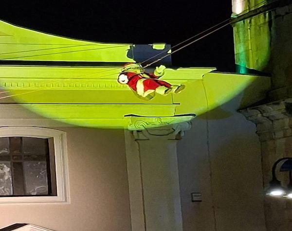 Babbo Natale che scende