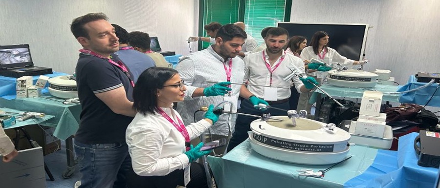 Napoli protagonista nell’innovazione e nella formazione della chirurgia internazionale1